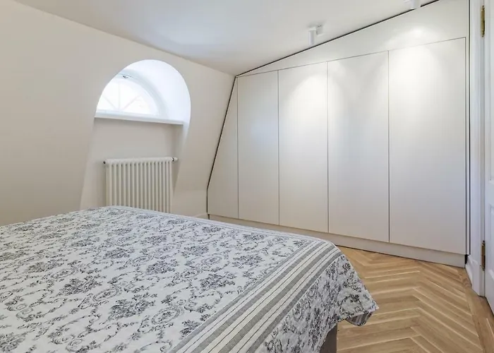 Great In A Heart Of * 탈린